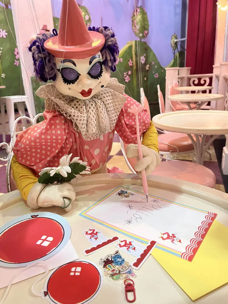 Circus Couple & Mr. Marionette Stationery Set